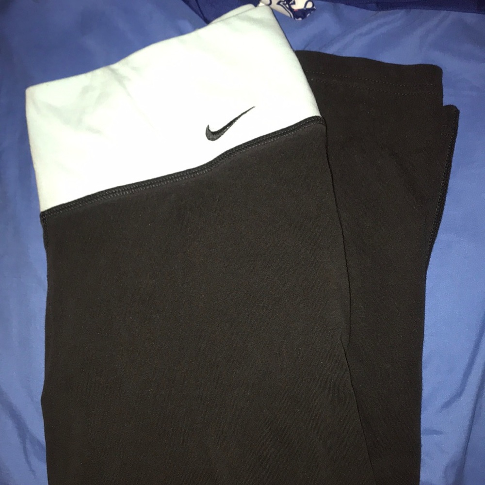 Nike cotton capris